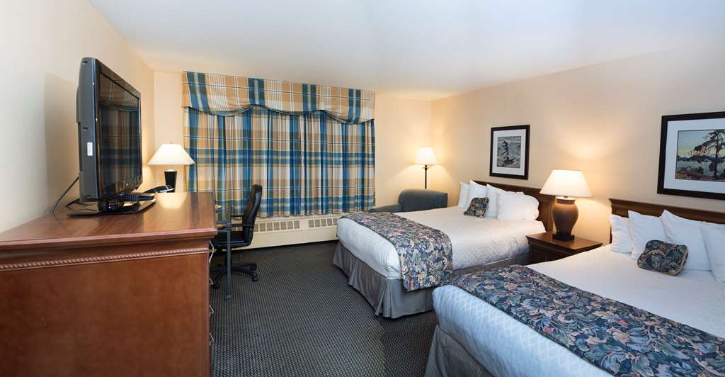 The Landing Hotel & Restaurant - photo 4