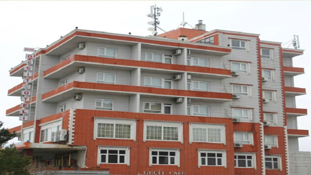 Buyuk Gecit Hotel — hotel near Batman Airport