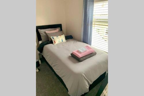 Durham House Fantastic Location And Great Price in Scarborough