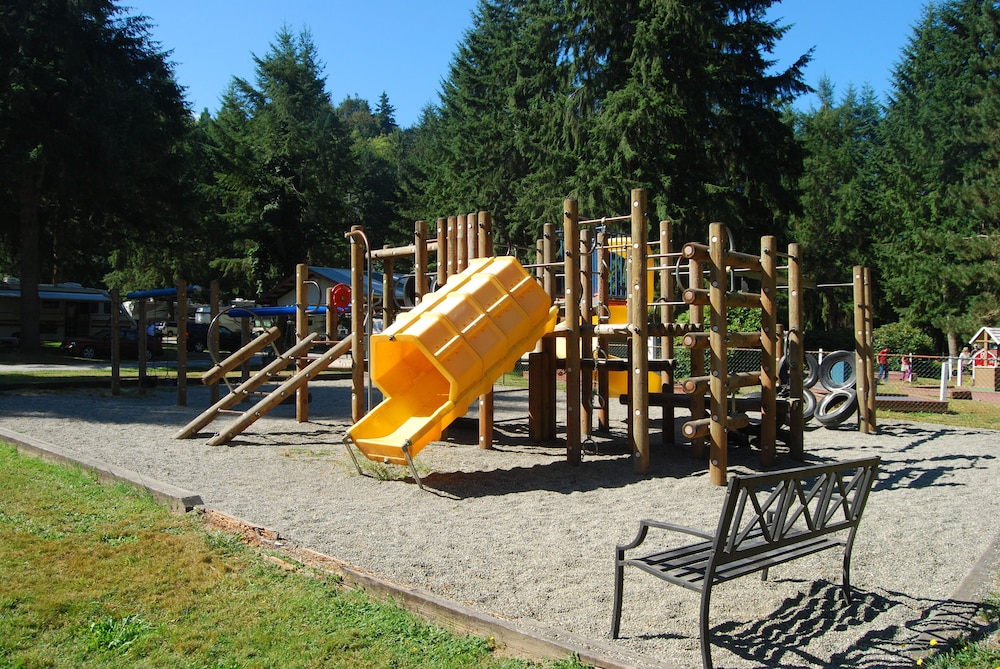 Thunderbird RV & Camping Resort - photo 18