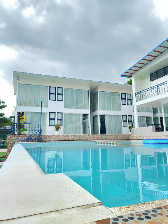 Brilliant Sky in Tagaytay, Philippines