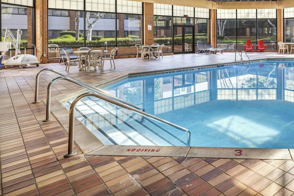 Delta Hotels by Marriott Mount Pleasant - photo 59
