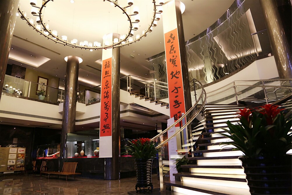 Jinglun Hotel - last minute hotel in Beijing