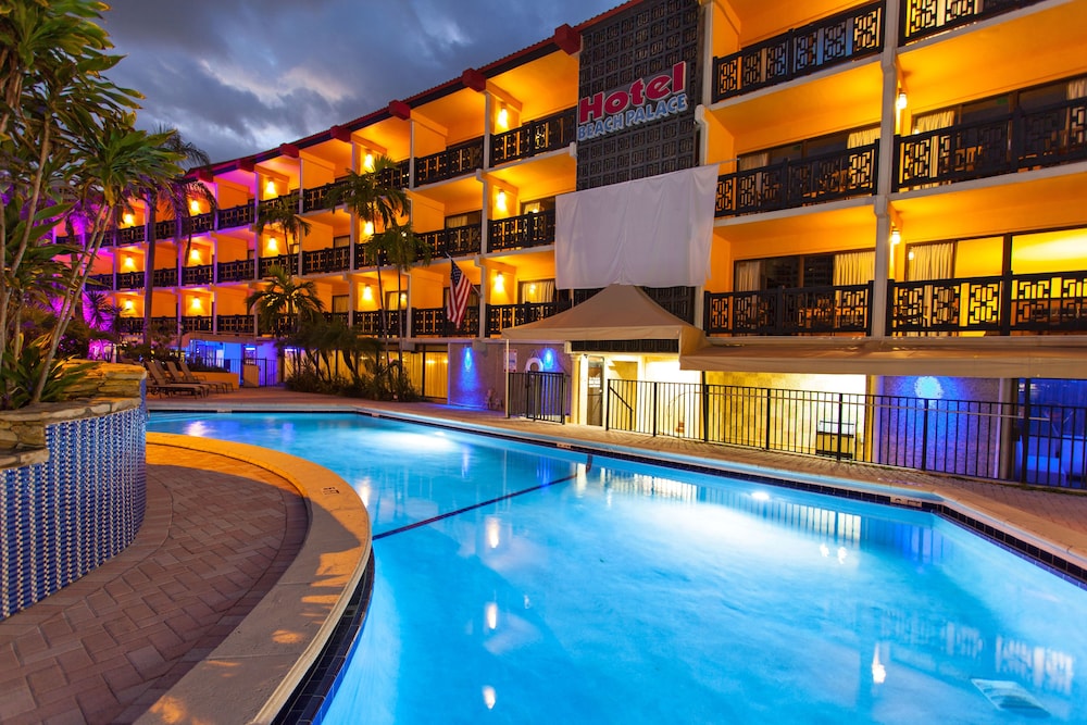 The Garden Hotel and Resort — hotel in Fort Lauderdale