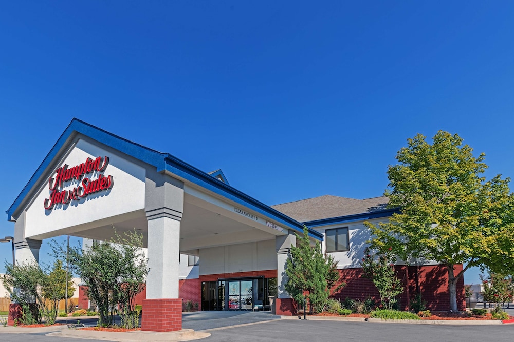 Hampton Inn & Suites Tulsa Woodland Hills 71st Memorial - photo 36