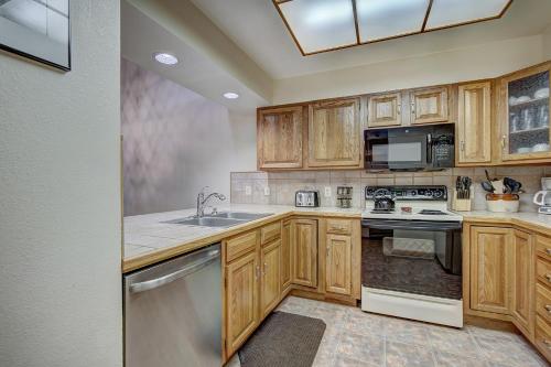 Atrium 304 - photo 18