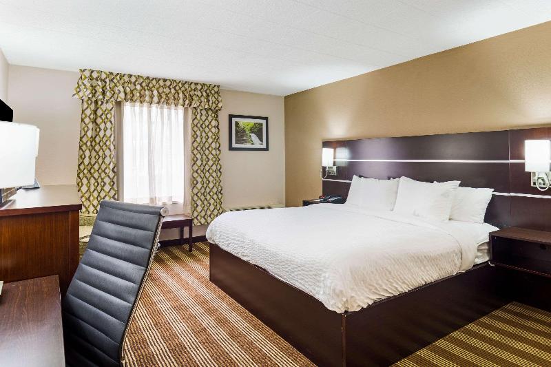 Pocono Inn & Banquet Stroudsburg - photo 41