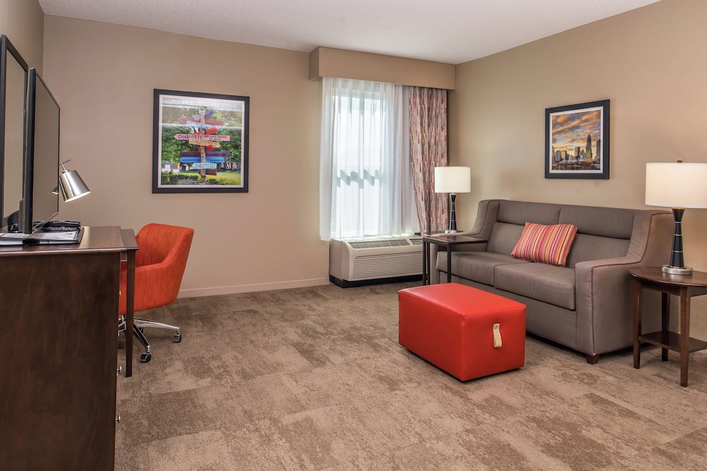 Hampton Inn & Suites Charlotte Arrowood Rd. - photo 38