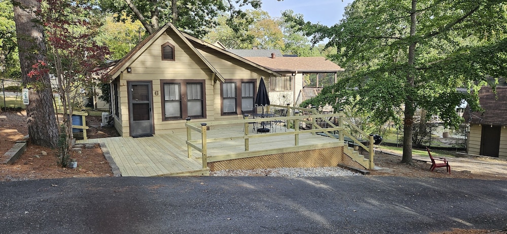 Edgewater Resort Cottage #1 - photo 215