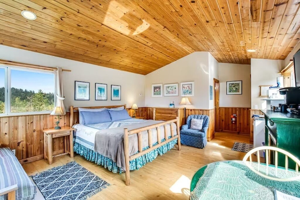 Deer Harbor Cottages - photo 25