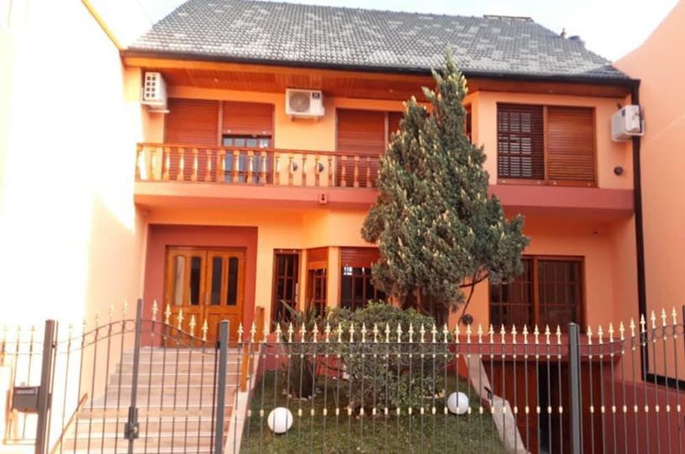 Bella Vita Hotel Boutique Lujan in Lujan, Argentina