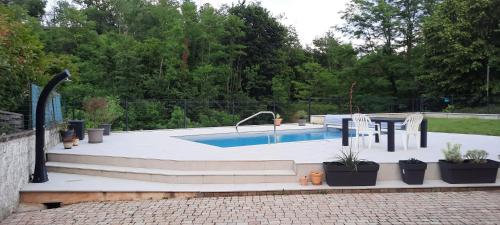 chez Jocelyne - carbon neutral hotel in Jassans-Riottier
