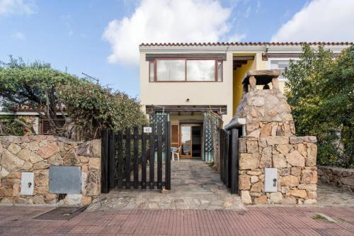 Villetta A Schiera 750M Spiaggia 600M Centro in Budoni, Italy