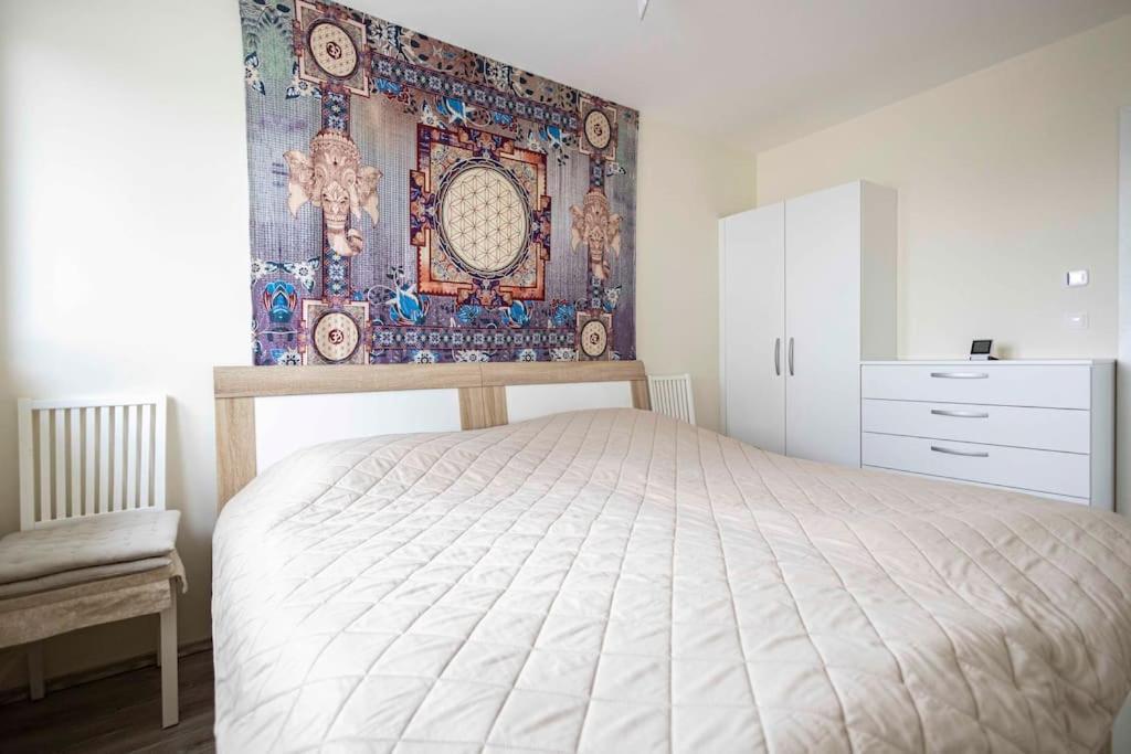 Silver Seaside Apartment — 4-Star Luxury Hotel in Siofok, Hungary