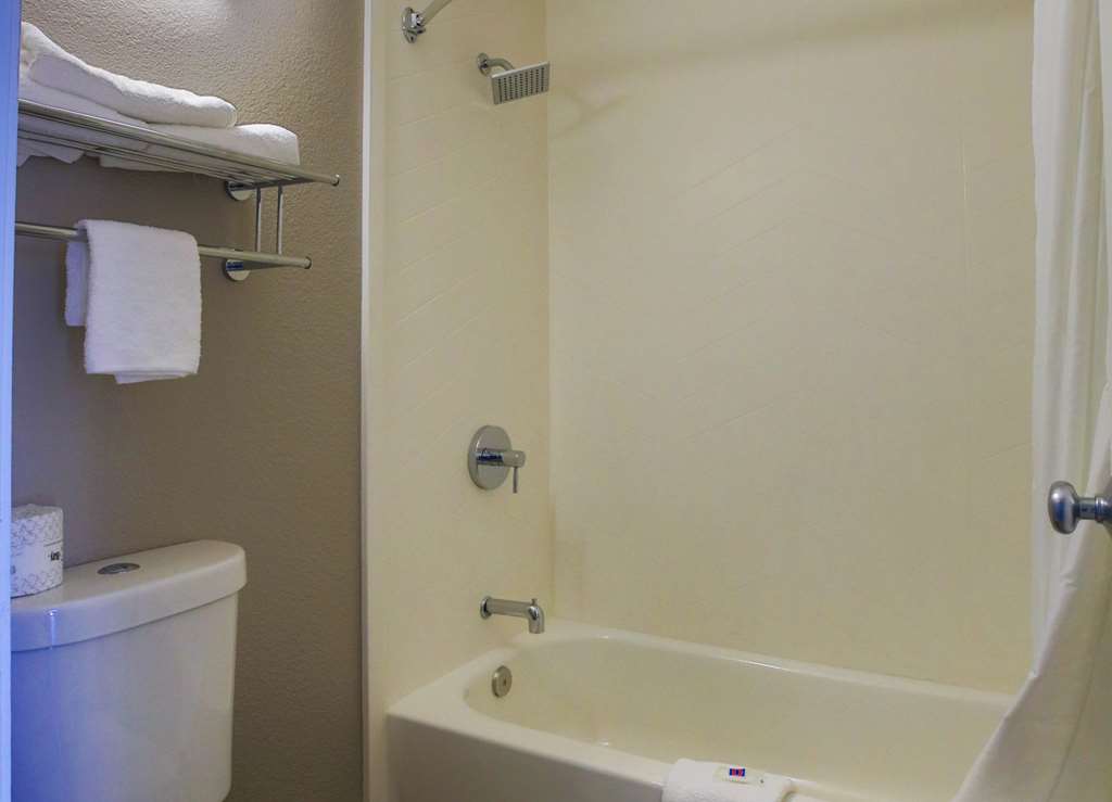 Motel 6 Sacramento CA Old Sacramento North - photo 28