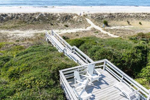 1 4 Us by Oak Island Accommodations - photo 30