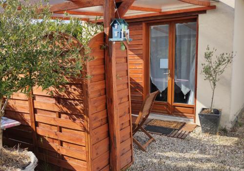 Studio Avec Terrasse Le Loup — hotel in Lamotte-Beuvron