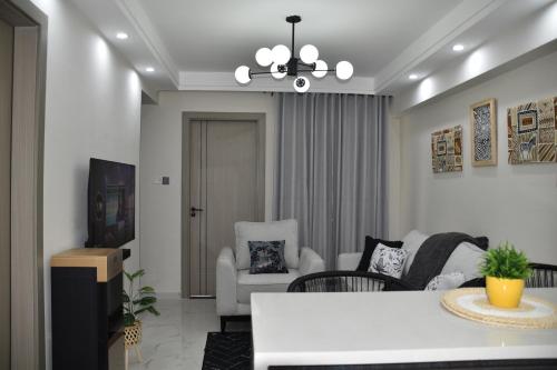 Sunlit Apt Kilimani Gym & Parking 1 Min to shops