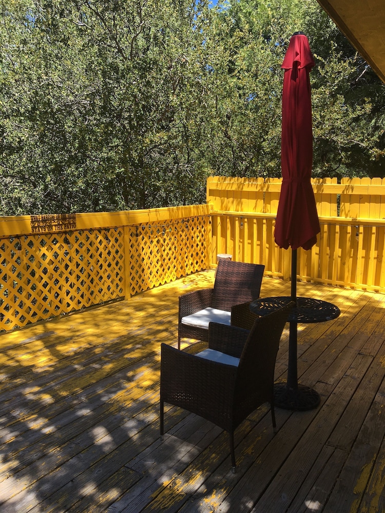 Idyllwild Bunkhouse - photo 29