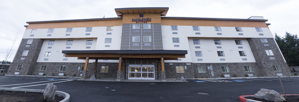 Candlewood Suites Vancouver Camas by IHG - photo 36