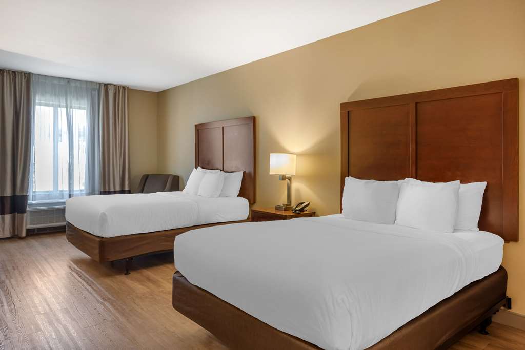 Comfort Inn & Suites at CrossPlex Village - photo 7