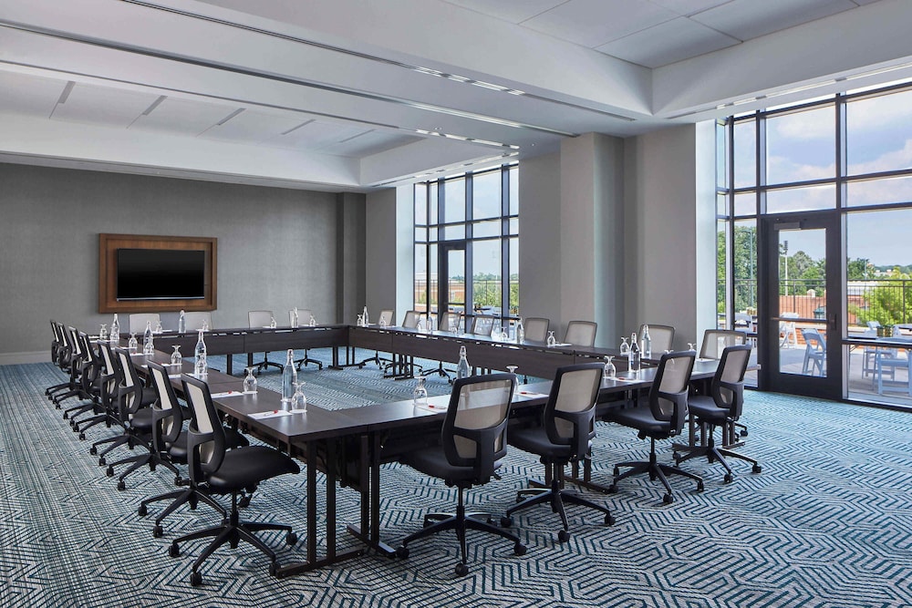UNC Charlotte Marriott Hotel & Conference Center - photo 48