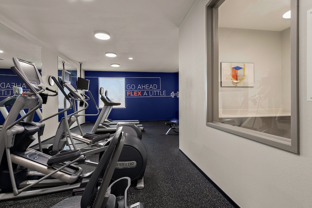Holiday Inn Express & Suites Oklahoma City NW Quail Springs by IHG - photo 29