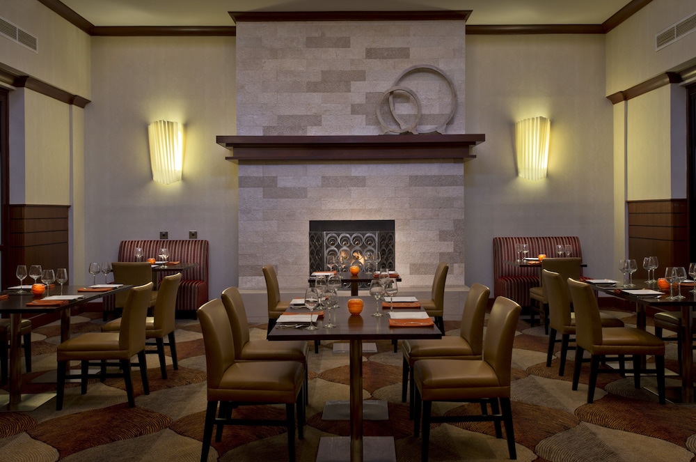 Marriott Denver Airport at Gateway Park - photo 33