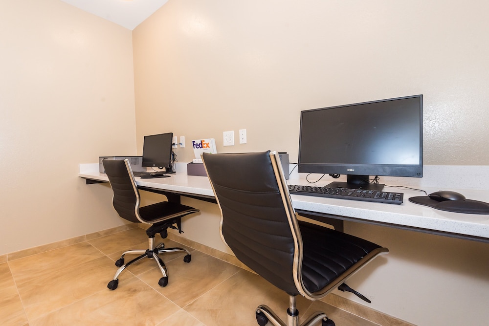 Candlewood Suites Ft Walton Bch Hurlburt Area by IHG - photo 31