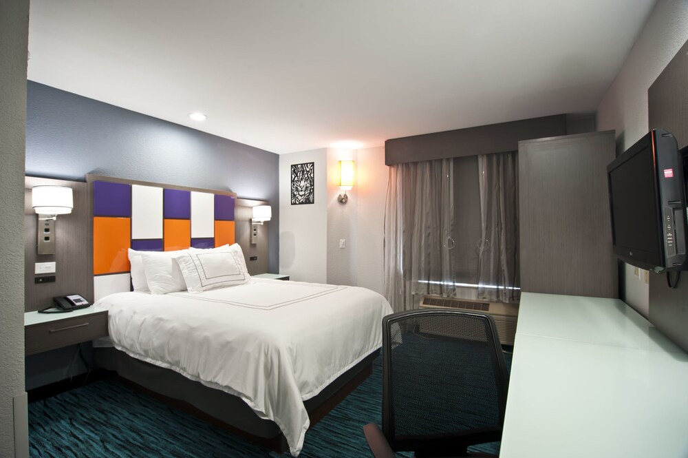 Inn @ Clemson - photo 9