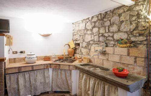 Awesome Apartment In Verni Lu With Wifi — Gallicano — photo 4