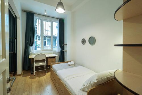 Stylish 2BR Apt in Vake Central Tbilisi By Wehost