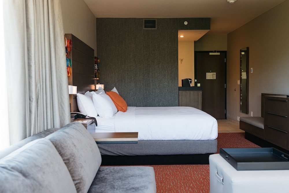 Revel Hotel Des Moines Urbandale Tapestry Collection by Hilton - photo 25