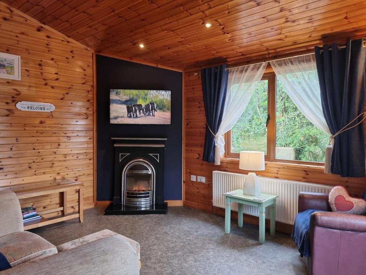 The Blue House Romantic Mountain Cabin — 4-Star Luxury Hotel in Donegal, Republic of Ireland