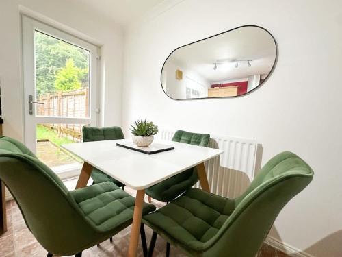 Hatherly Place by Blue Skies Stays in Middlesbrough, United Kingdom