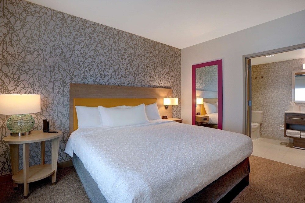 Home2 Suites by Hilton Lakewood Ranch - photo 17