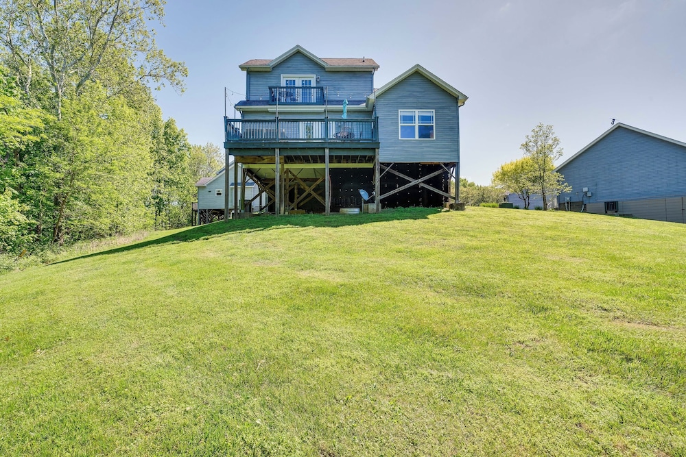 Cozy Resort Style Escape on Taylorsville Lake - photo 13