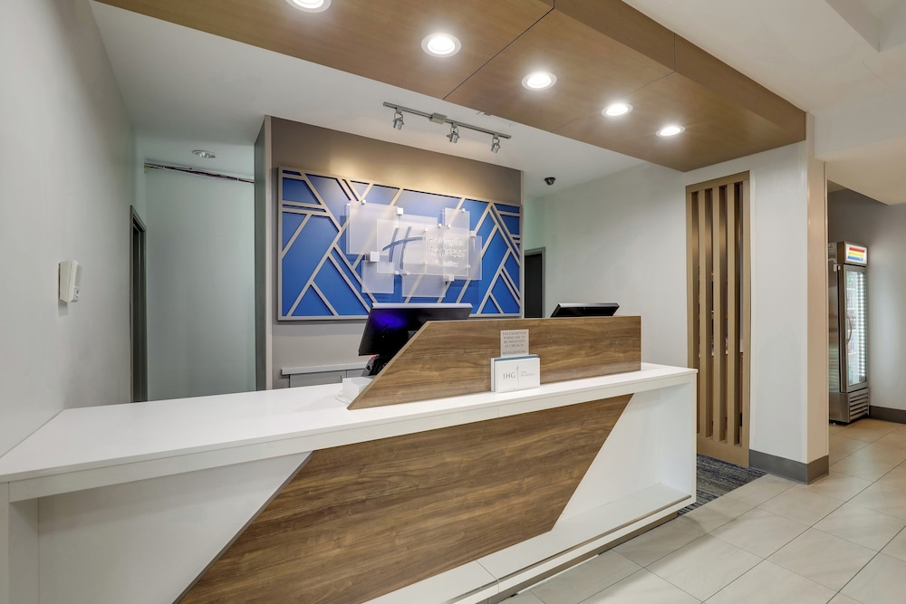 Holiday Inn Express Hotel & Suites Hinesville East Fort Stewart - photo 166
