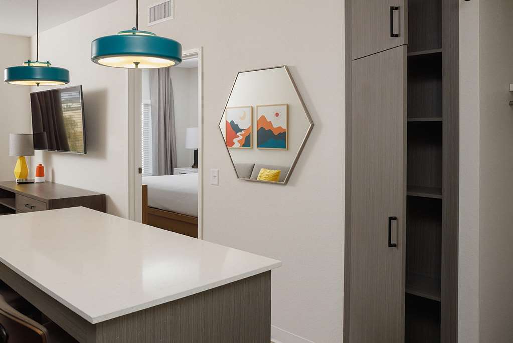 WaterWalk Extended Stay by Wyndham Huntsville - photo 20