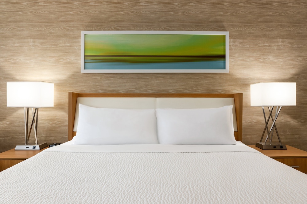 Holiday Inn Miami Beach Oceanfront by IHG - photo 7