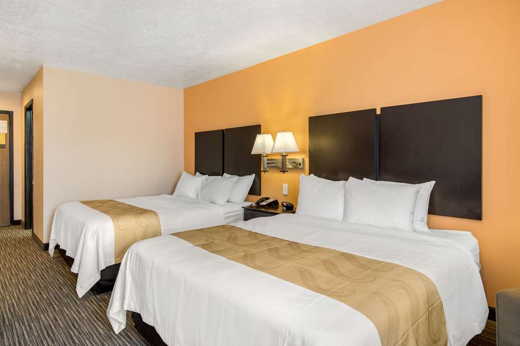 Quality Inn & Suites Albuquerque North near Balloon Fiesta Park - photo 9