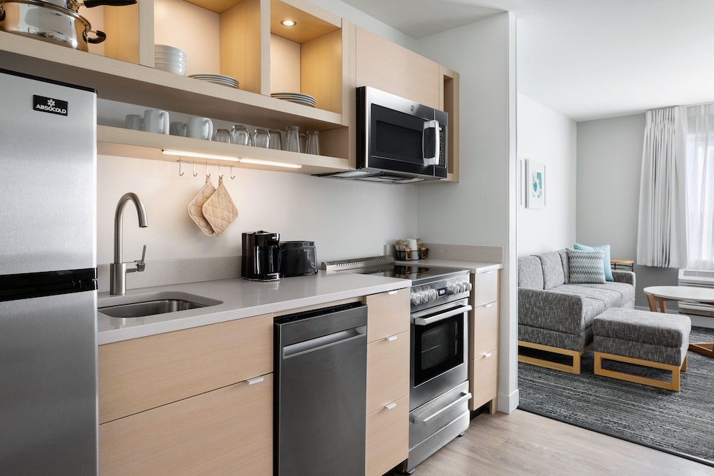 TownePlace Suites by Marriott Iron Mountain - photo 12