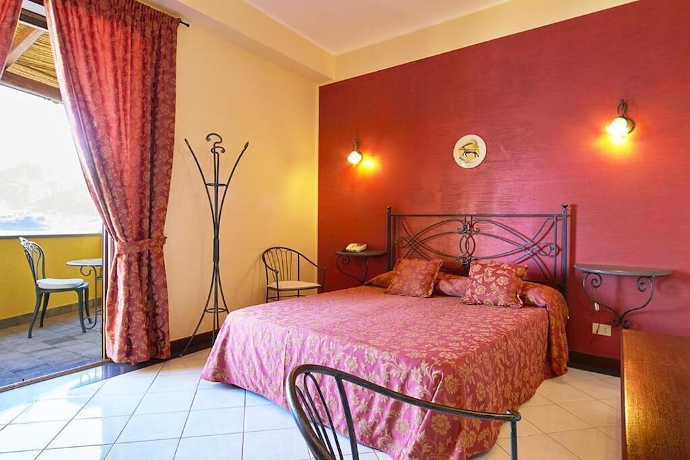 Hotel A Pinnata in Lipari, Italy