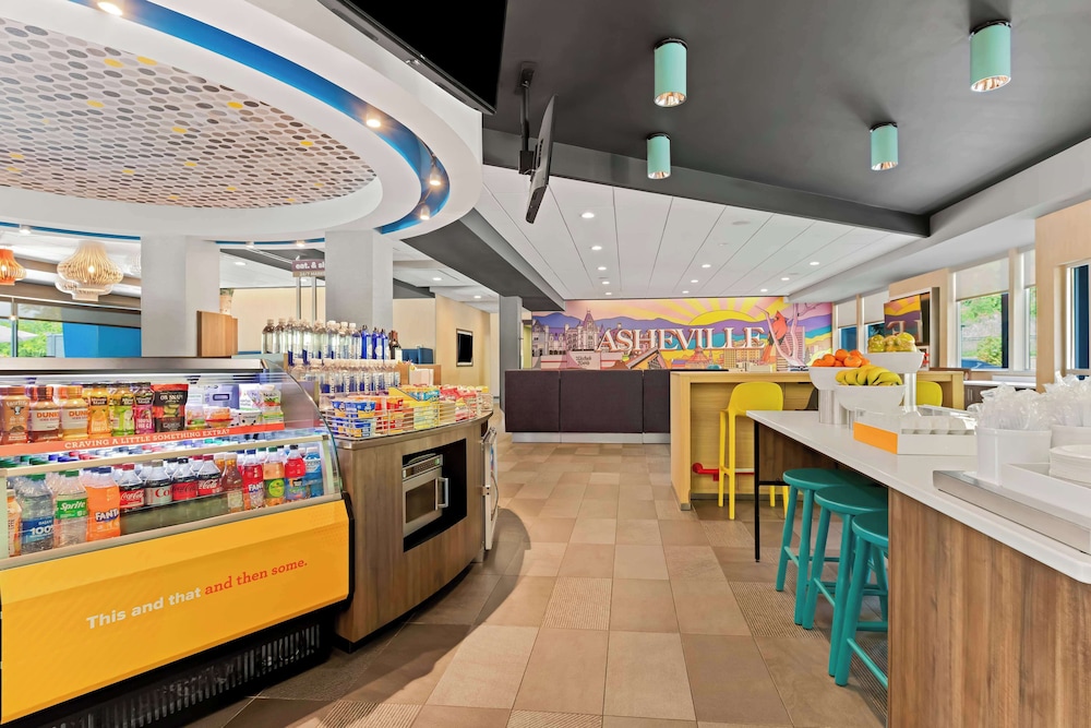 Tru by Hilton Asheville Blue Ridge Parkway - photo 66