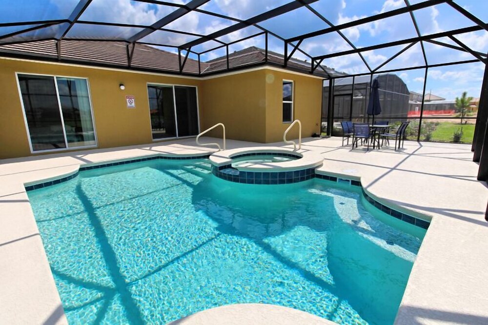 Ov3435 Solterra Resort 5 Bed 4.5 Baths Villa - photo 13