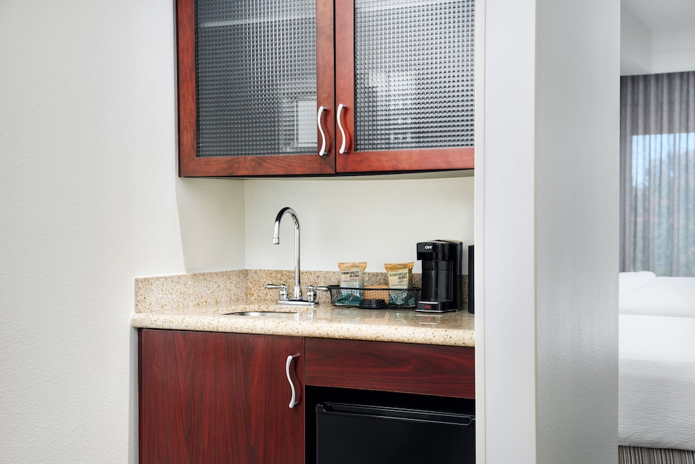 Springhill Suites by Marriott Richmond Northwest - photo 6