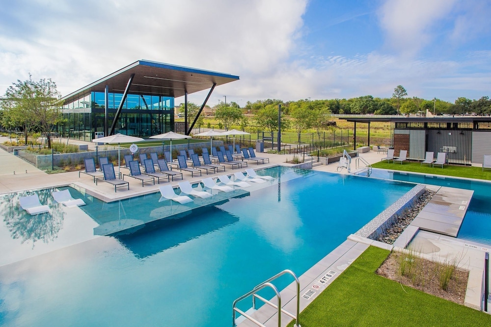Cozy Apartment in Austin by The Key Rentals — 4-Star Luxury Hotel in Austin, United States