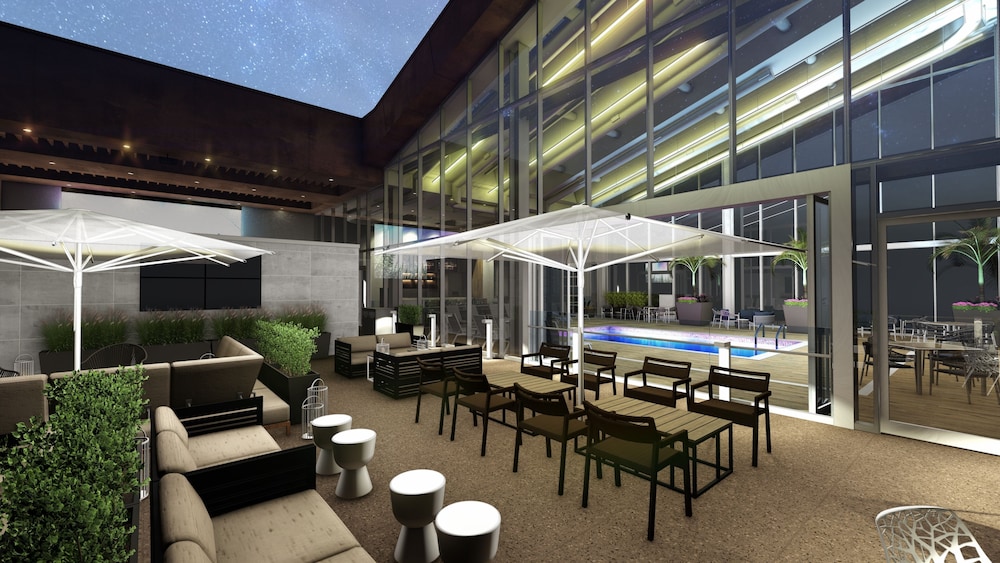 Embassy Suites by Hilton Nashville Downtown - photo 92