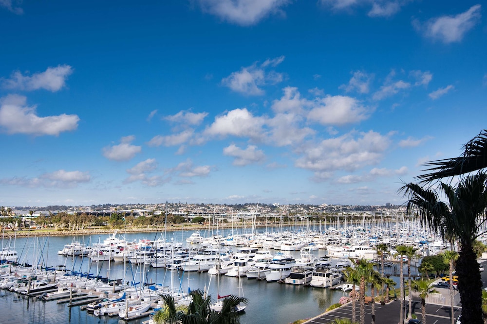 Hilton San Diego Airport Harbor Island - photo 20