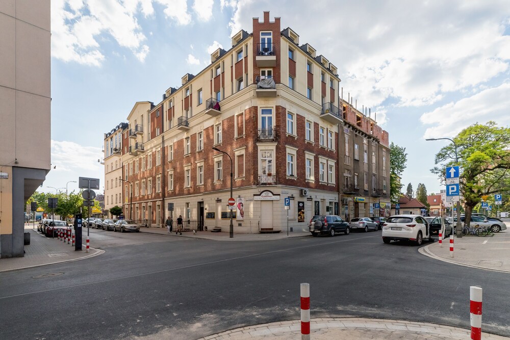 Duplex Apartment Brandy Cracow by Noclegi Renters — 4-Star Luxury Hotel in Krakow, Poland